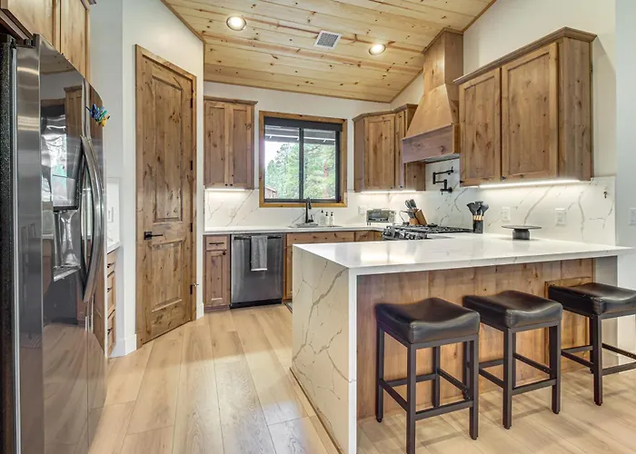 Modern Luxury In Torreon W/ Hot Tub! * Show Low